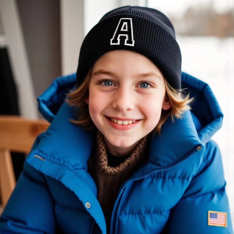 1PC Children's Solid Color Knitted Hat with 26 Letters,Boys&Girls Warm Ear Protection Beanies,Outdoor Daily Outdoor Cycling.