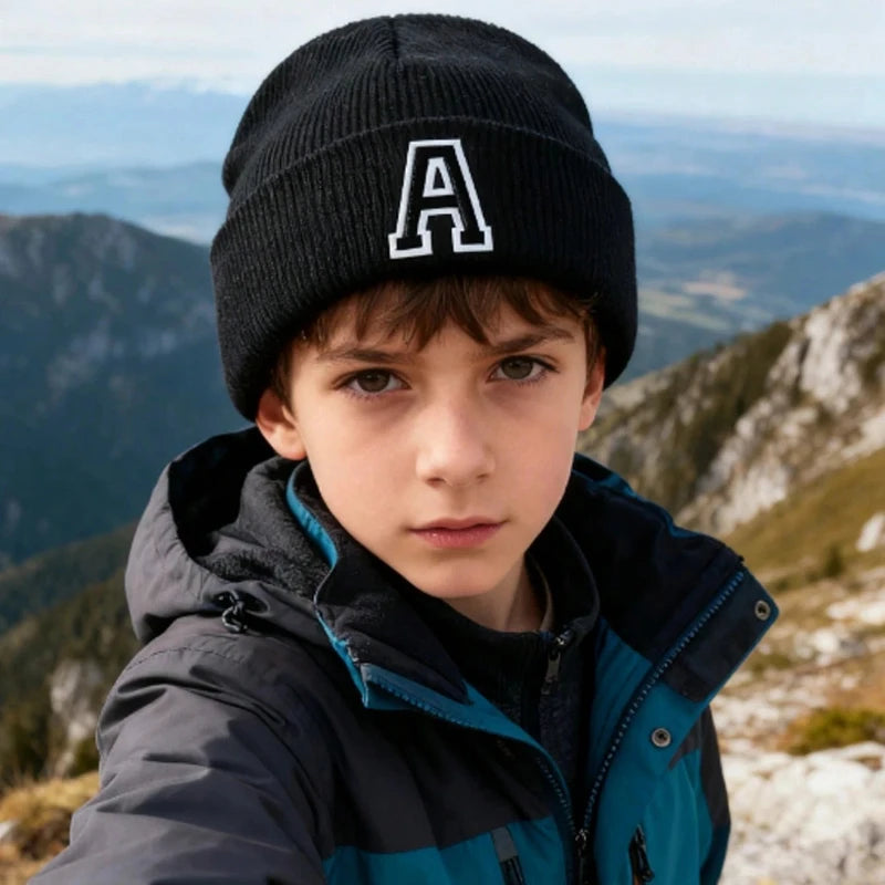 1PC Children's Solid Color Knitted Hat with 26 Letters,Boys&Girls Warm Ear Protection Beanies,Outdoor Daily Outdoor Cycling.